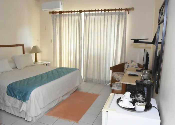 Ocean Pearl * Montego Bay